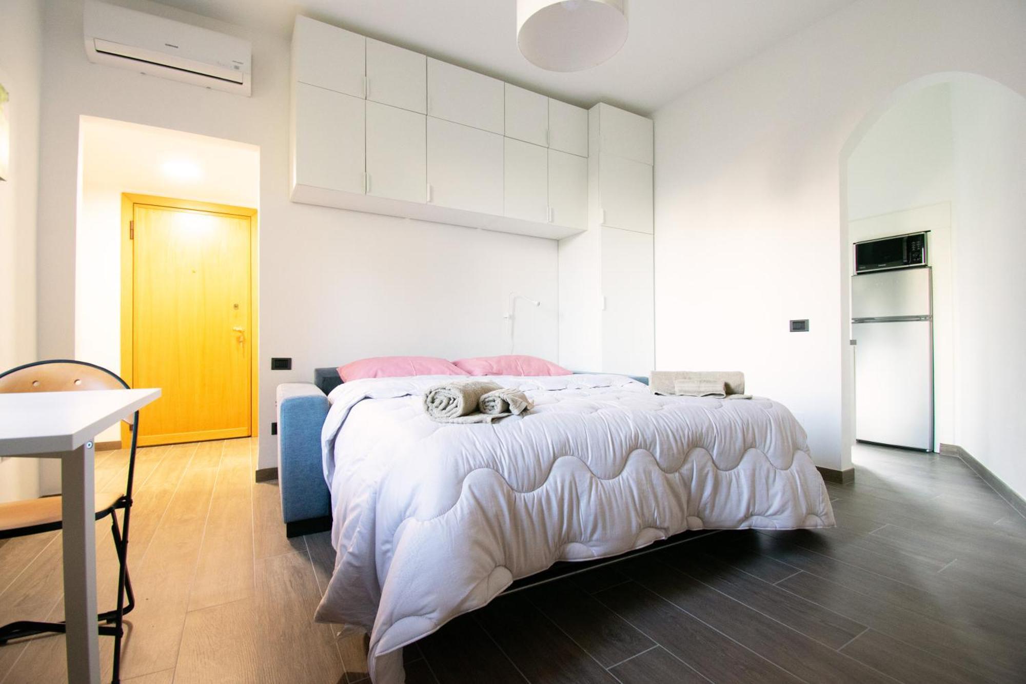 Zumbini44 - Navigli Cozy Flat Apartment Milan Bagian luar foto